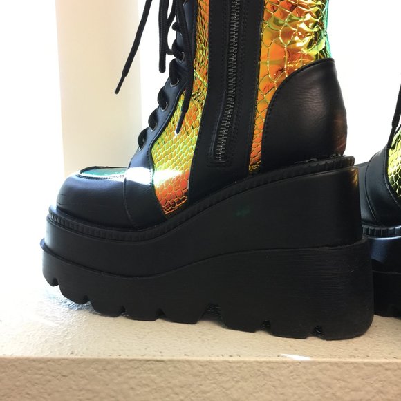 PRE LOVED - Radioactive Platform Boots BLK/7 - SH260 - Picture 8 of 11